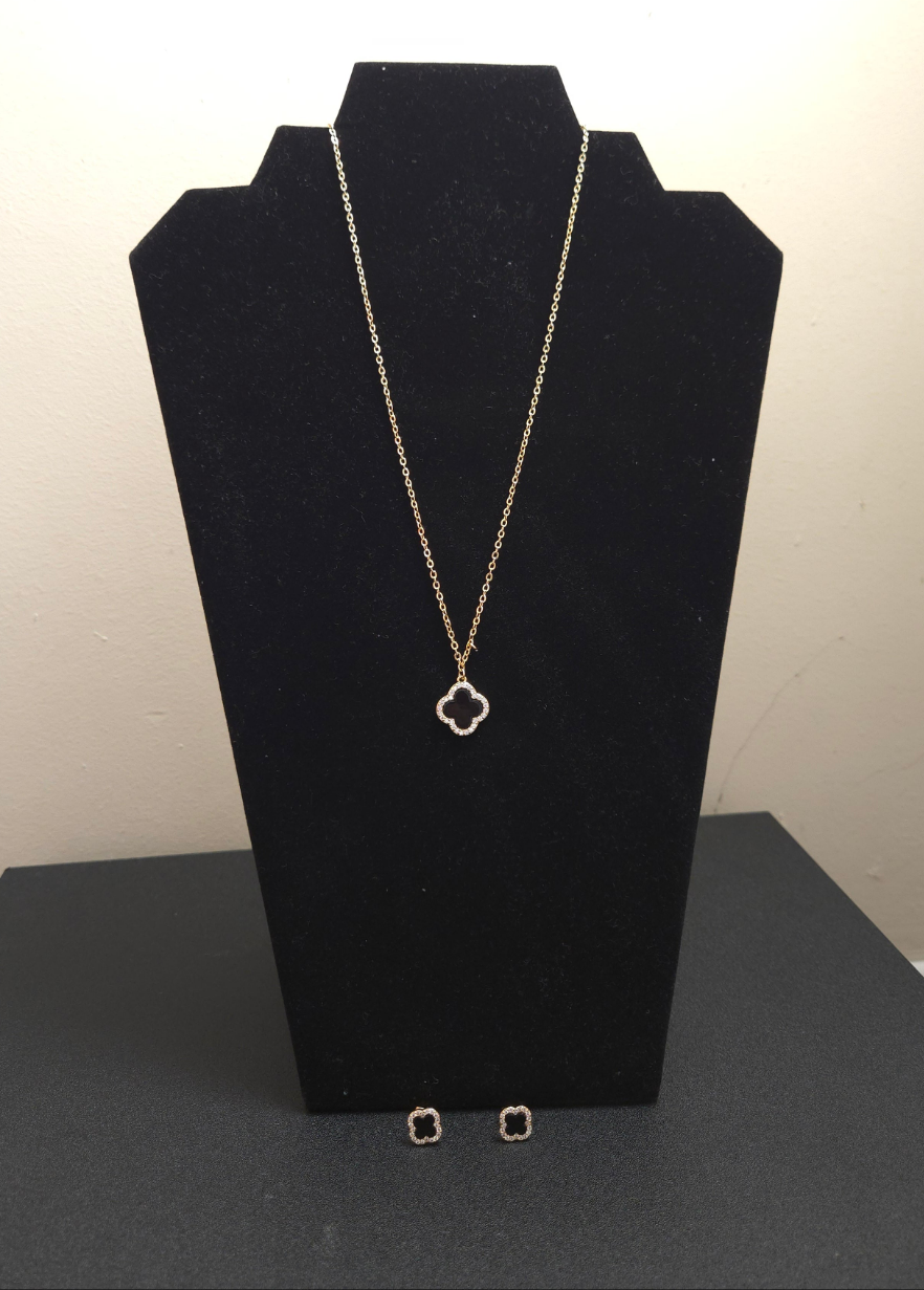 Elegant Clover Jewelry set