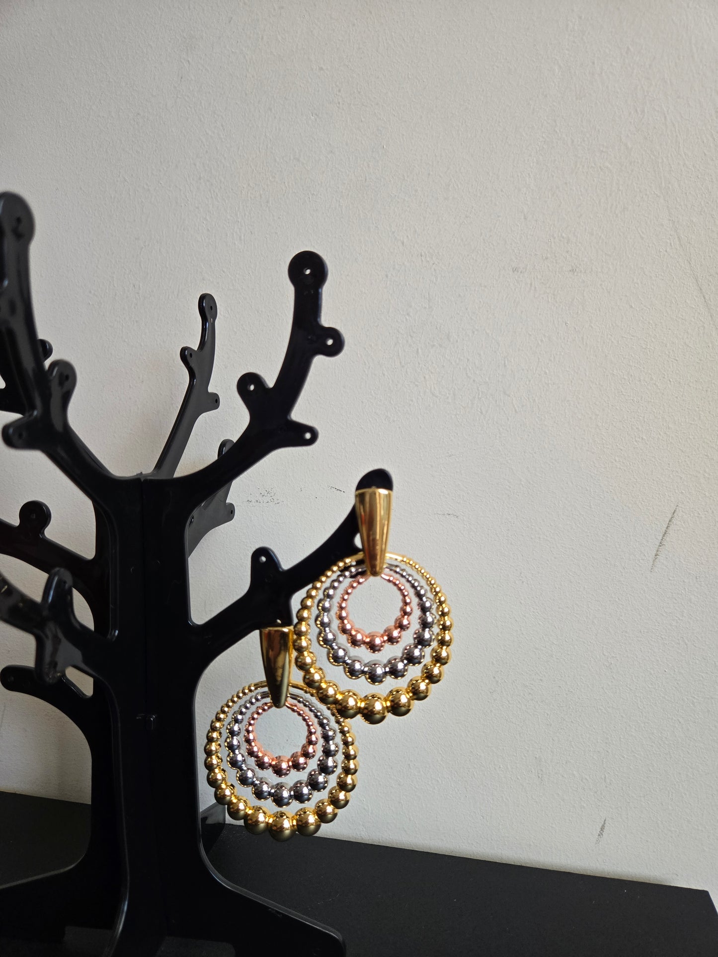 Stylish earrings