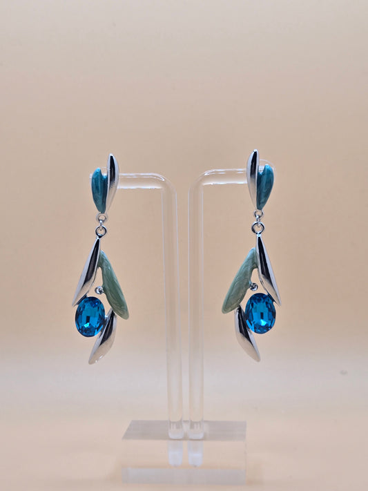 Aqua Blue Crystal Drop Earrings – Elegant Silver and Teal Dangle Design