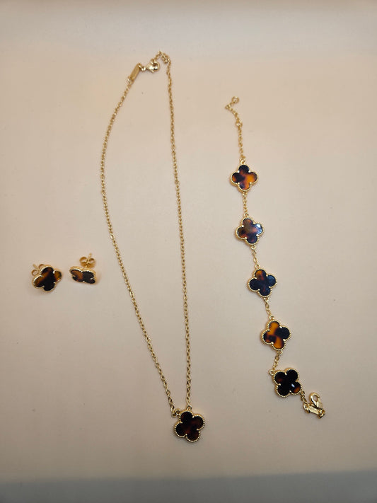 Tortoise Shell Clover Jewelry Set – Necklace, Bracelet & Earrings