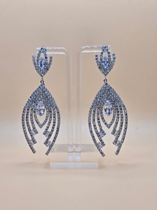 Luxurious chandelier earrings