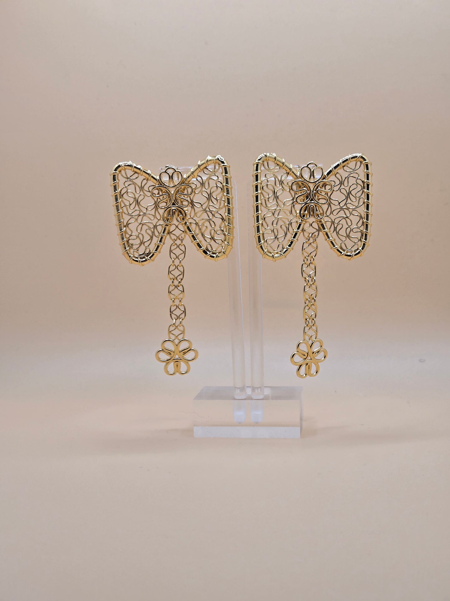 Gold Bow Filigree Drop Earrings – Delicate Chain & Floral Charm